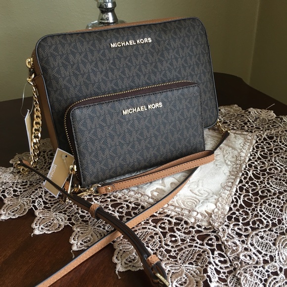 Michael Kors Bags Michael Kors Crossbody Bag Wallet Poshmark